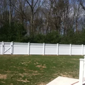 vinyl fence installation